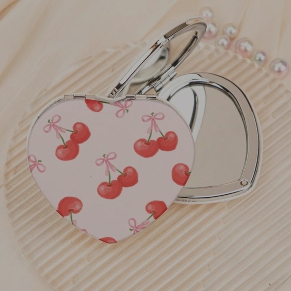 ♥️ 60 Piece Red Love Bundle!!!!! - Picture 8 of 16